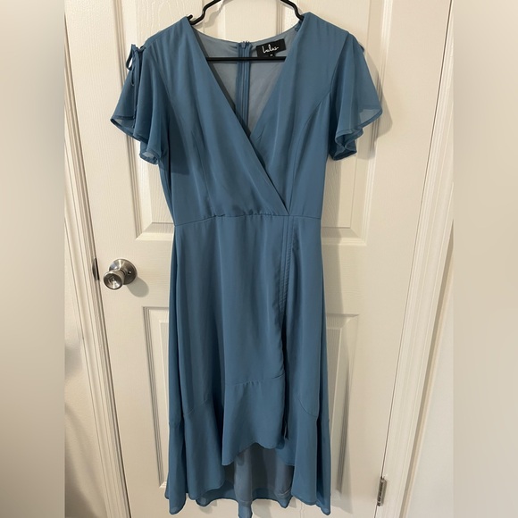 Lulus Dresses & Skirts - Lulus Blue Dress with Leg Cut-Out